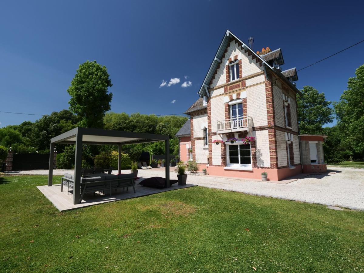 Le Manoir De Louviers Apartment Exterior photo